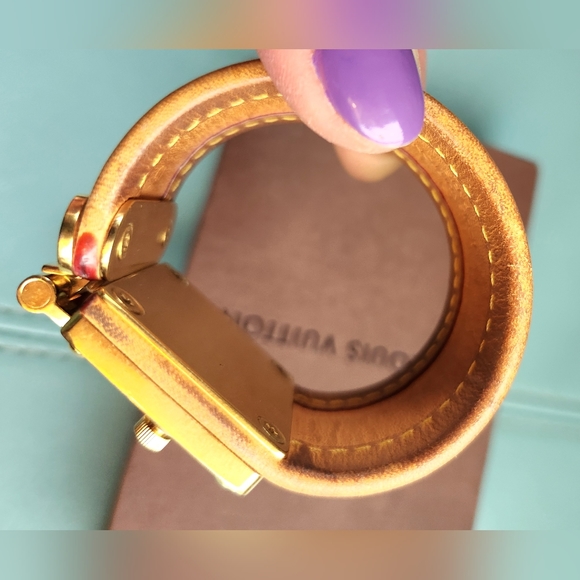 VTG LOUIS VUITTON White Monogram Multicolor 2004 Wide Gold Chunky Latch Bracelet - Picture 13 of 16